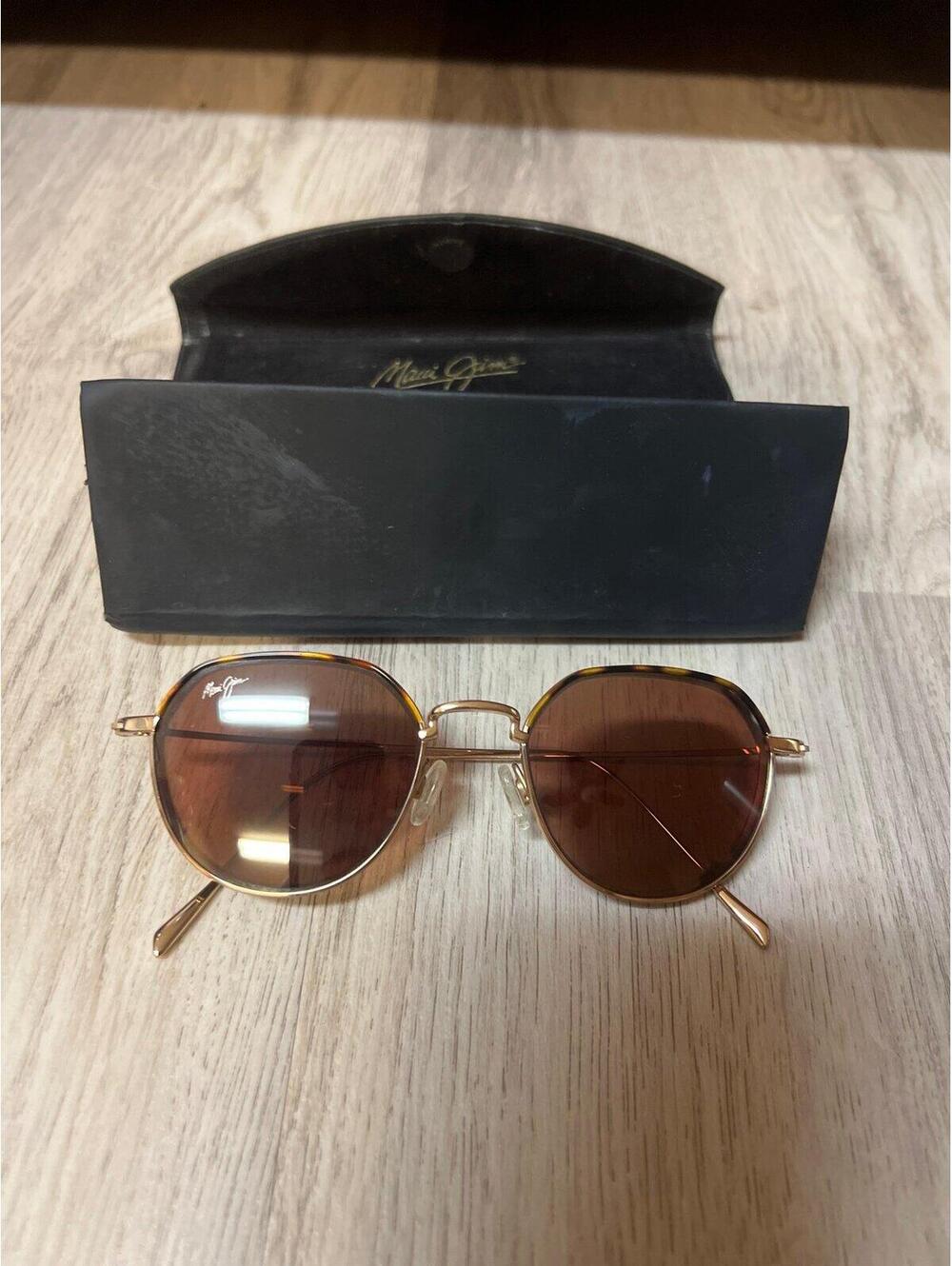 Maui Jim sunglasses MJ859-16 great condition